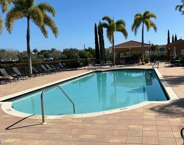 1875 Florida Club Drive - Photo Thumbnail 14