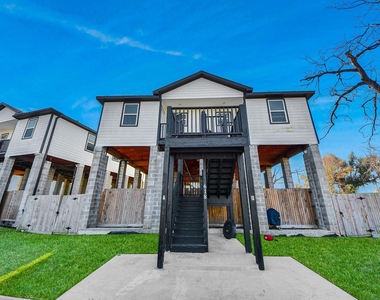618 Maple Way - Photo Thumbnail 36