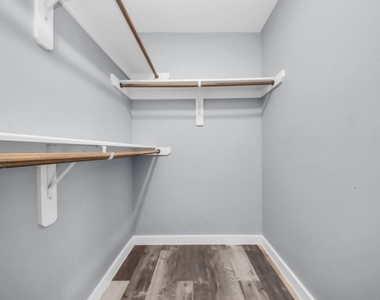 618 Maple Way - Photo Thumbnail 25