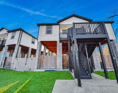 618 Maple Way - Photo Thumbnail 38