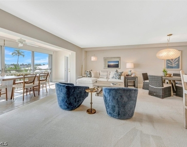 2800 Gulf Shore Boulevard N - Photo Thumbnail 5
