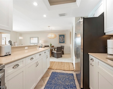 2800 Gulf Shore Boulevard N - Photo Thumbnail 8