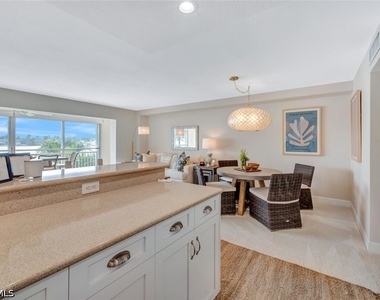 2800 Gulf Shore Boulevard N - Photo Thumbnail 10