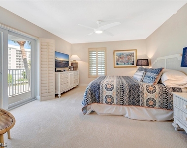 2800 Gulf Shore Boulevard N - Photo Thumbnail 18