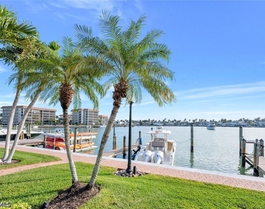2800 Gulf Shore Boulevard N - Photo Thumbnail 33