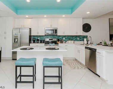 6039 Ellerston Way - Photo Thumbnail 9