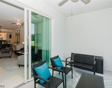 6039 Ellerston Way - Photo Thumbnail 23
