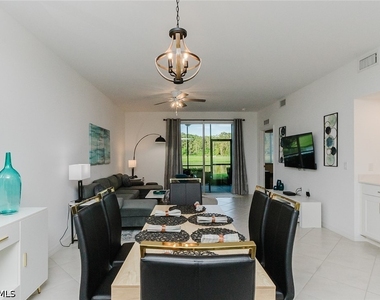 6039 Ellerston Way - Photo Thumbnail 3