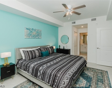 6039 Ellerston Way - Photo Thumbnail 12