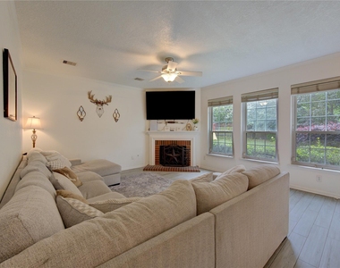 19434 Kacey Lane Court - Photo Thumbnail 21
