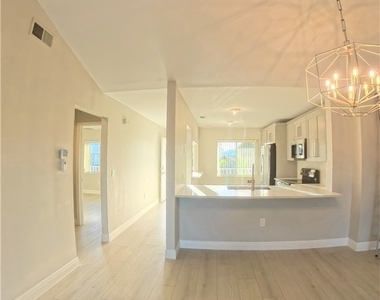 3051 Sandpiper Bay Circle - Photo Thumbnail 20