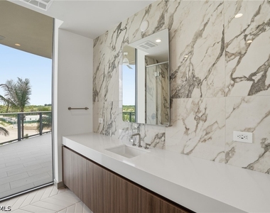 5100 Seagrass Boulevard - Photo Thumbnail 18