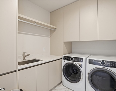 5100 Seagrass Boulevard - Photo Thumbnail 24