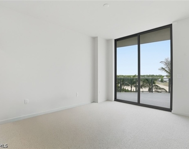 5100 Seagrass Boulevard - Photo Thumbnail 26