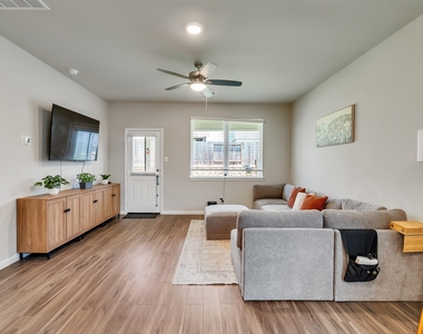 2416 Bluefish Court - Photo Thumbnail 30