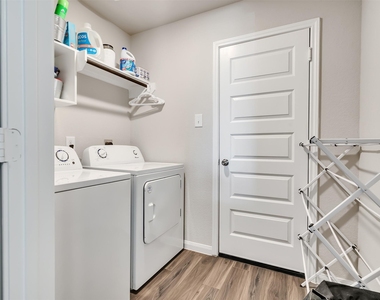 2416 Bluefish Court - Photo Thumbnail 20
