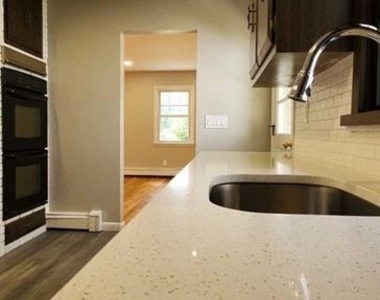 450 Tappan - Photo Thumbnail 5
