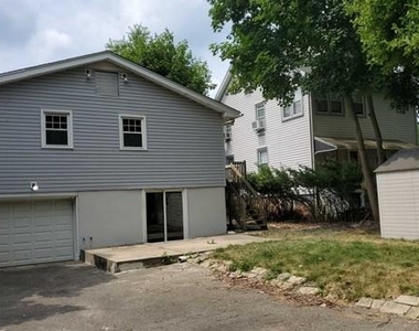450 Tappan - Photo Thumbnail 15
