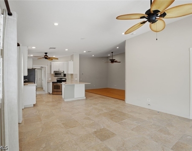 28207 Islet Trail - Photo Thumbnail 5