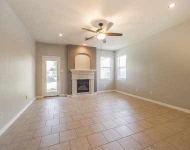 5511 Wild Milberry Drive - Photo Thumbnail 8