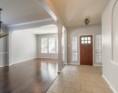 5511 Wild Milberry Drive - Photo Thumbnail 3