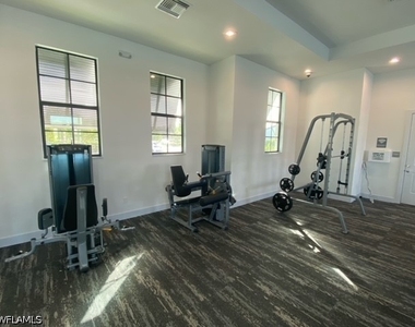 7596 Morgan Way - Photo Thumbnail 31