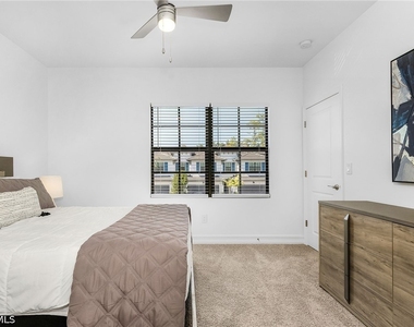 7596 Morgan Way - Photo Thumbnail 18