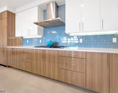 1125 Central Avenue - Photo Thumbnail 9