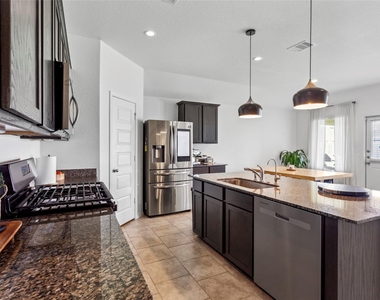 7510 Carson Court - Photo Thumbnail 10
