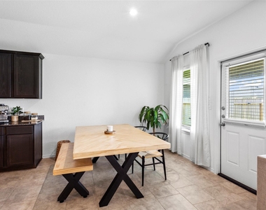 7510 Carson Court - Photo Thumbnail 13