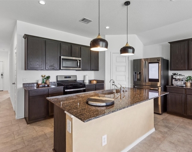 7510 Carson Court - Photo Thumbnail 8