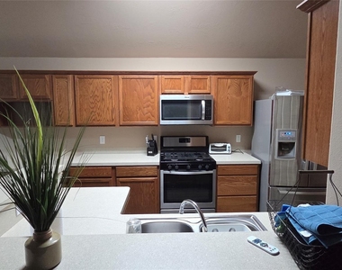 22730 Hearthstone Hill Lane - Photo Thumbnail 4