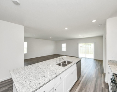 10307 Malta Trace Drive - Photo Thumbnail 10