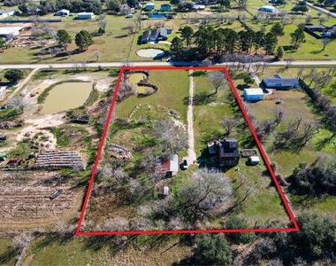 6250 N Mallard Drive - Photo Thumbnail 12