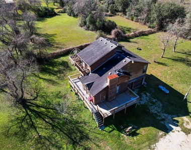 6250 N Mallard Drive - Photo Thumbnail 25