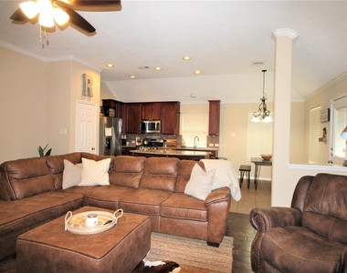 2409 Avalon Trace Lane - Photo Thumbnail 1