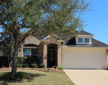 2409 Avalon Trace Lane - Photo Thumbnail 19