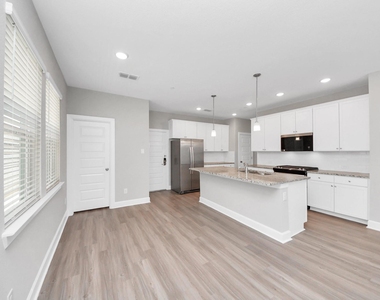 5300 Berkeley Knoll Circle - Photo Thumbnail 12