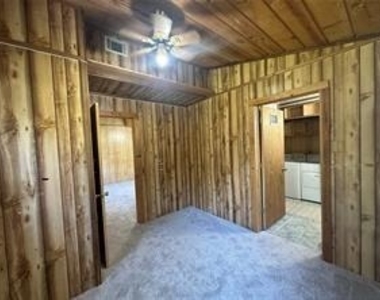 17901 Pine Street - Photo Thumbnail 15