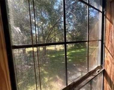 17901 Pine Street - Photo Thumbnail 14
