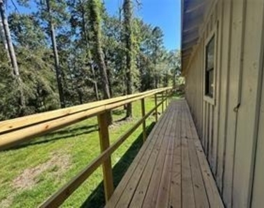 17901 Pine Street - Photo Thumbnail 19