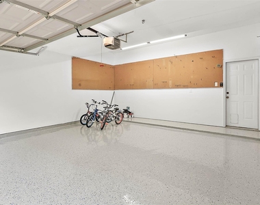 8 Greentwig Place - Photo Thumbnail 30