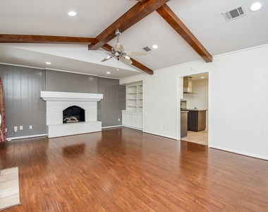 14206 Ella Lee Lane - Photo Thumbnail 5