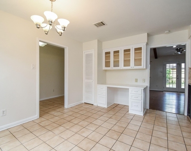 14206 Ella Lee Lane - Photo Thumbnail 9