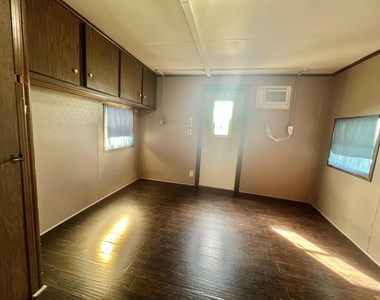2749 Wagon Trail Road - Photo Thumbnail 16
