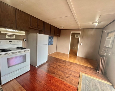 2749 Wagon Trail Road - Photo Thumbnail 7