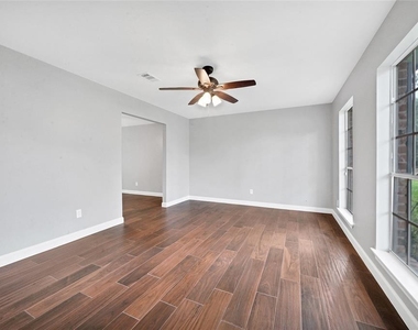 18035 Rolling Creek Drive - Photo Thumbnail 4