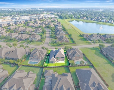26407 Wooded Hollow Lane - Photo Thumbnail 29