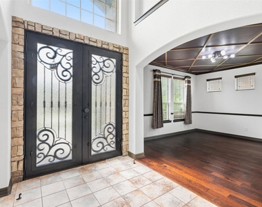 26407 Wooded Hollow Lane - Photo Thumbnail 3