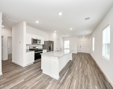 10308 Tuscan Valley Drive - Photo Thumbnail 2